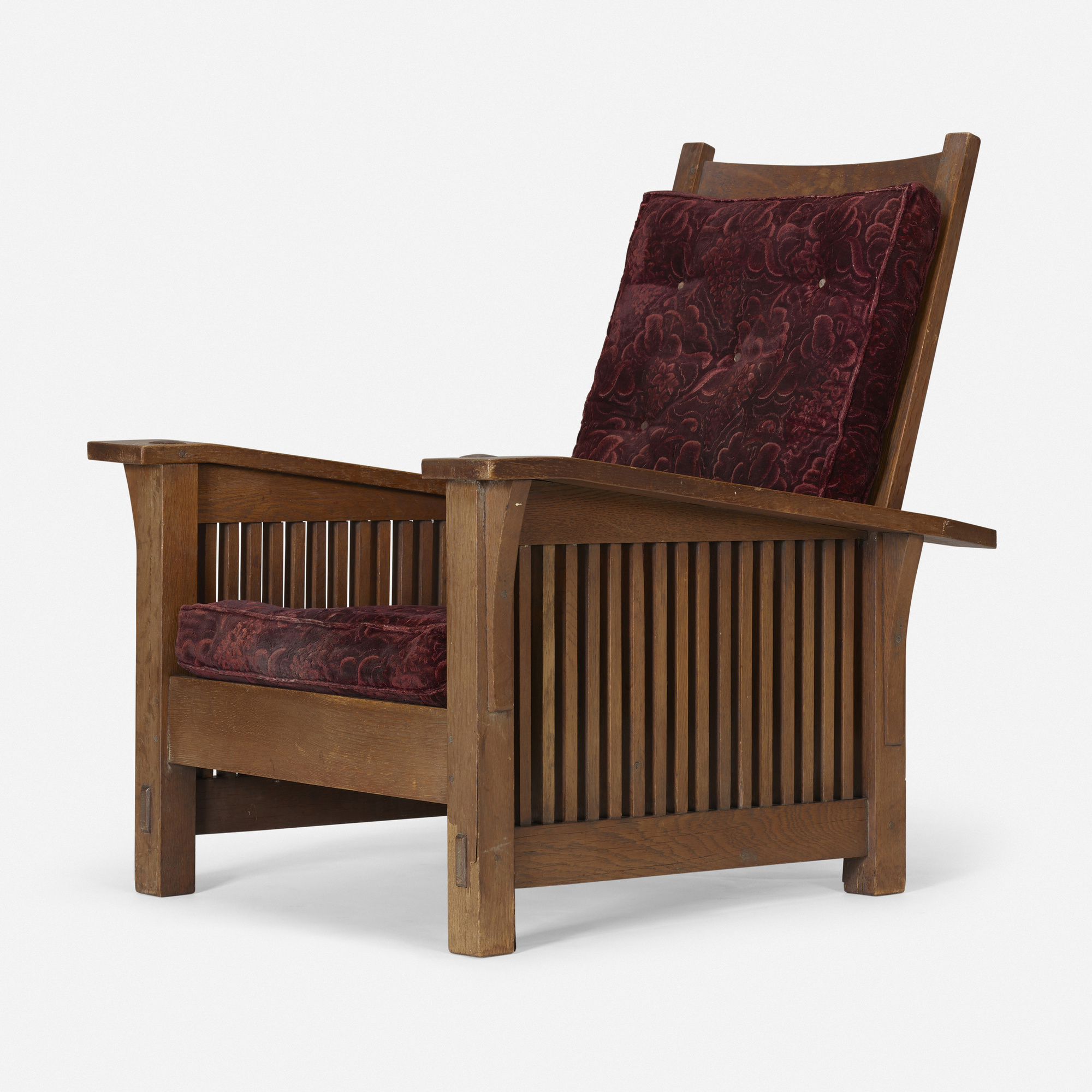 102 GUSTAV STICKLEY Spindle Morris chair model 369 Early 20th