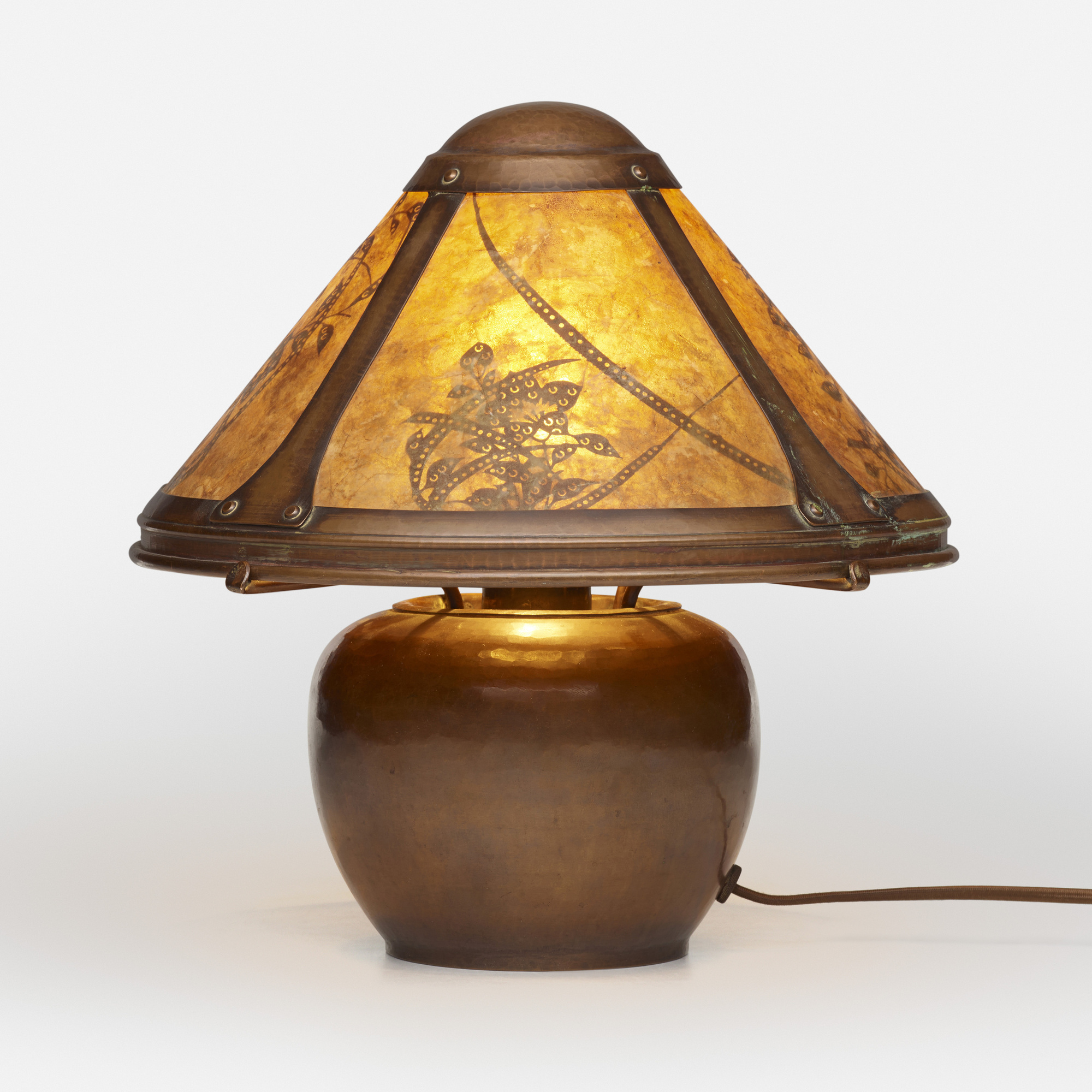 koolhydraat Won Monarchie 110: DIRK VAN ERP, Rare and Early 'Bean Pot' boudoir lamp < Early 20th  Century Design, 2 March 2023 < Auctions | Toomey &amp; Co. Auctioneers