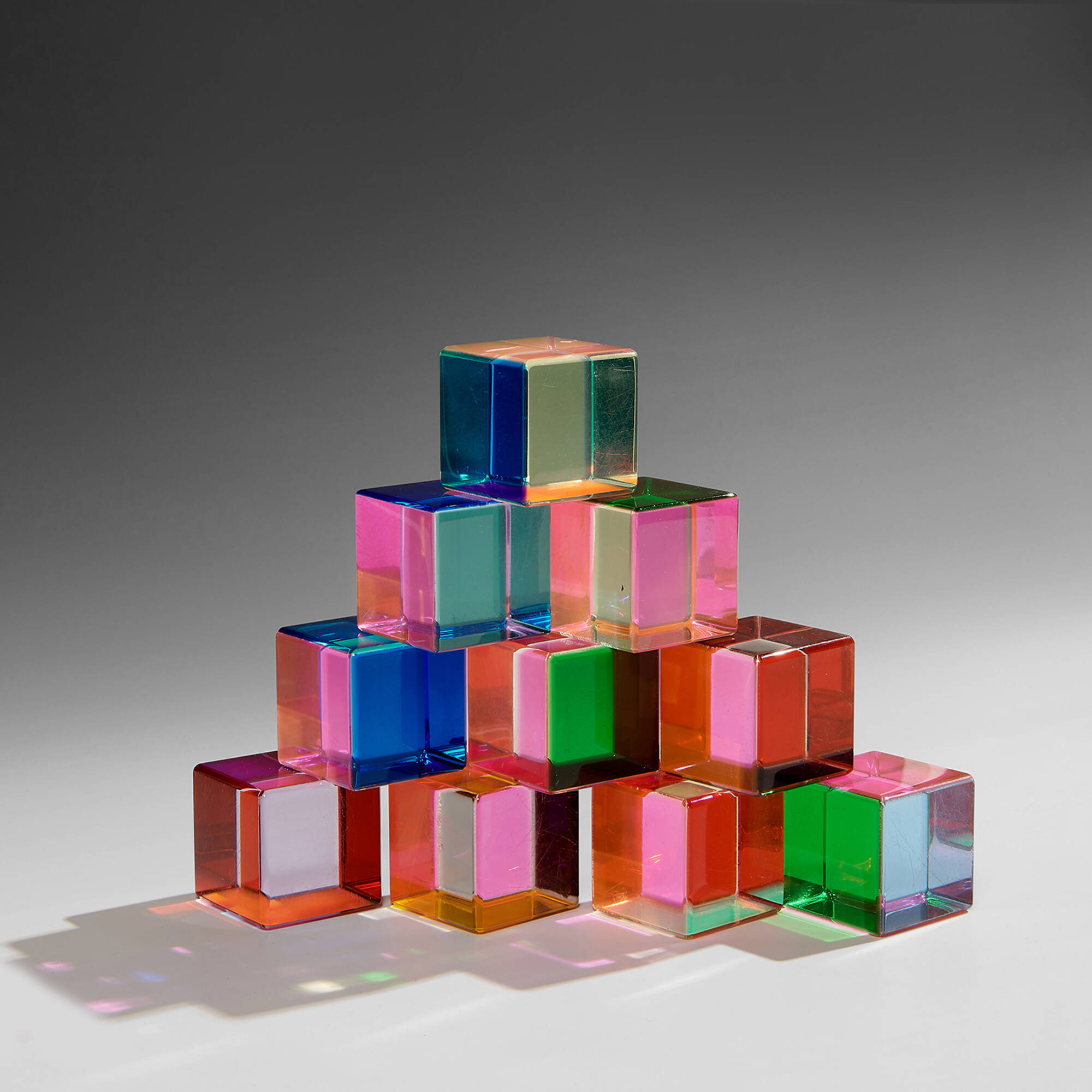 127: VELIZAR MIHICH (VASA), cubes, collection of 10 < Modern