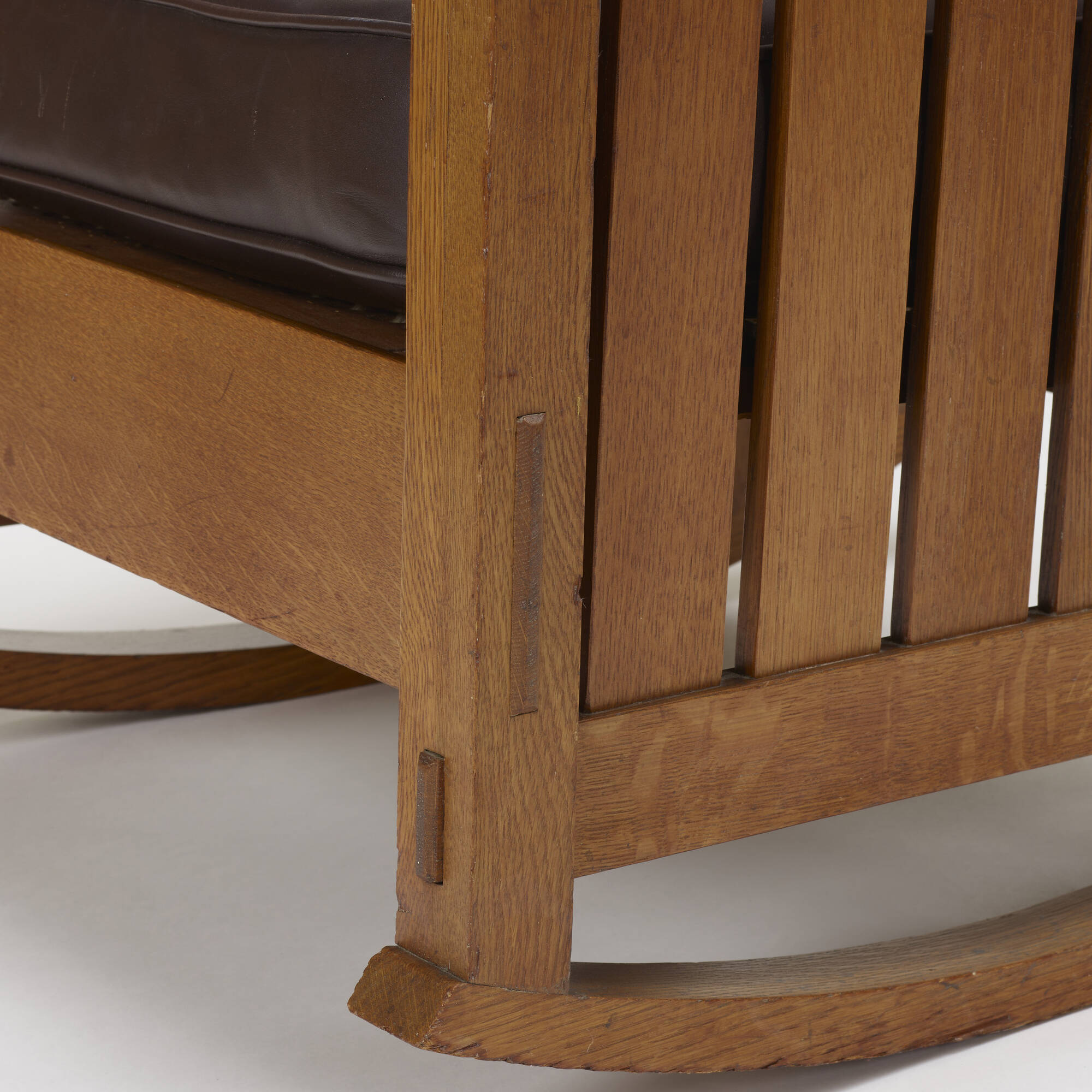 【国内即納】HUMBLERICH CLASSIC 0644CL05ROYLBKR Stickley Oak Mission Classics Spindle Arm Recliner (On