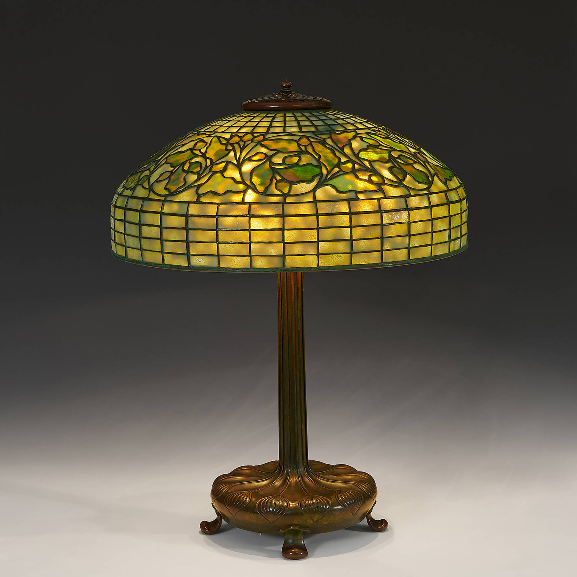Tiffany dandelion sale lamp