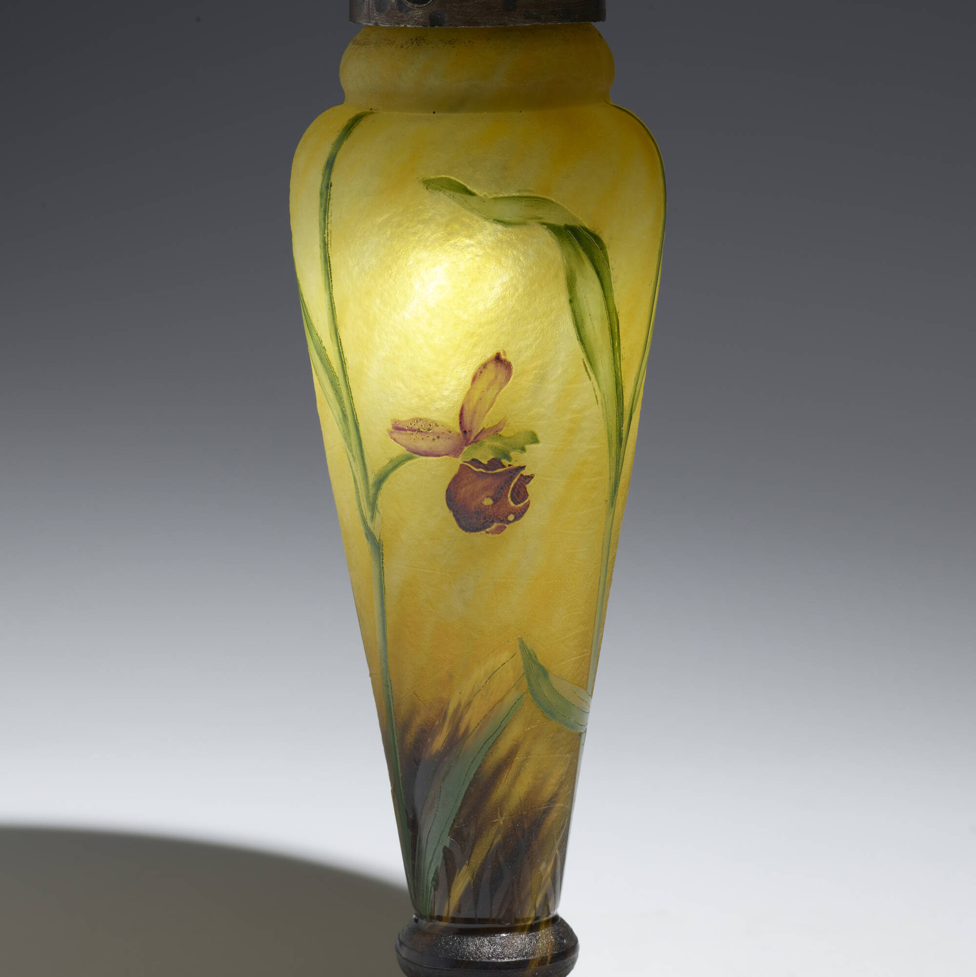 225: DAUM, Important and Rare boudoir lamp with spiderwebs
