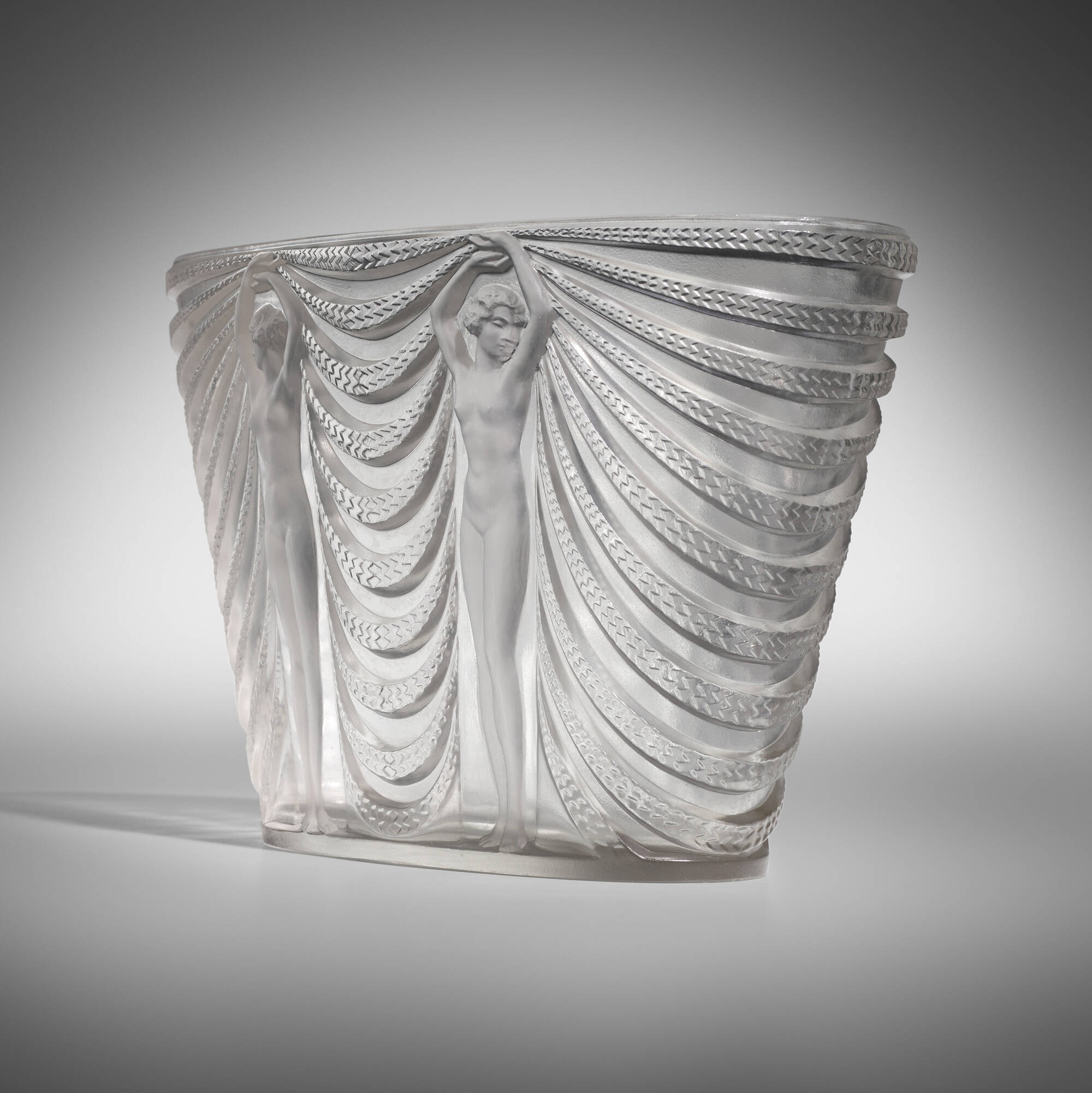 251: RENÉ LALIQUE, Terpsichore vase, model 10-911 < Early