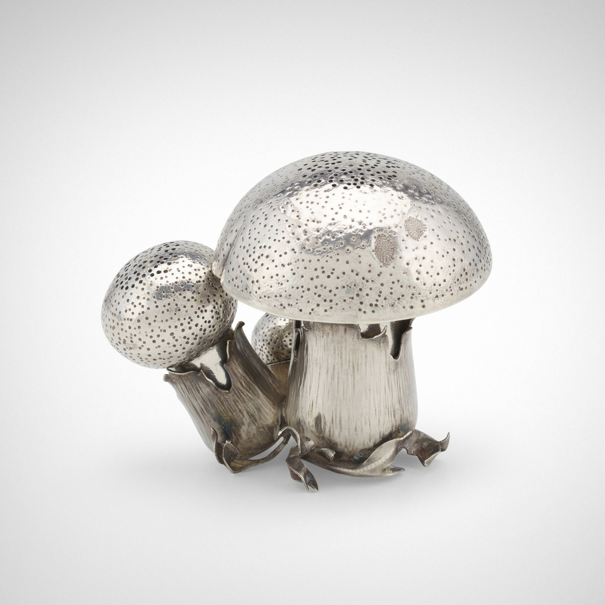 316: MARIO BUCCELLATI, Mushroom salt and pepper shaker set