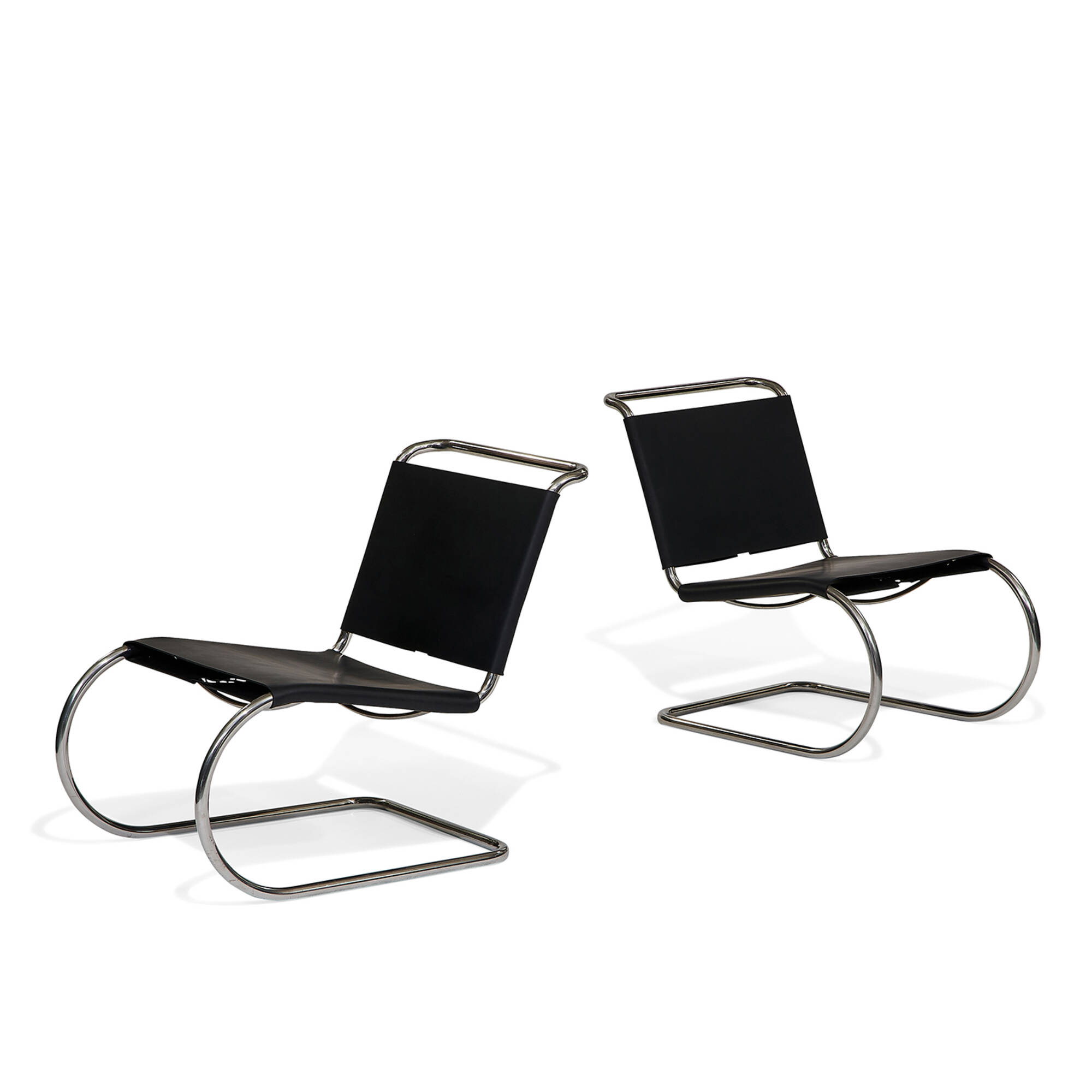 330: LUDWIG MIES VAN DER ROHE, MR 30/5 lounge chairs, pair