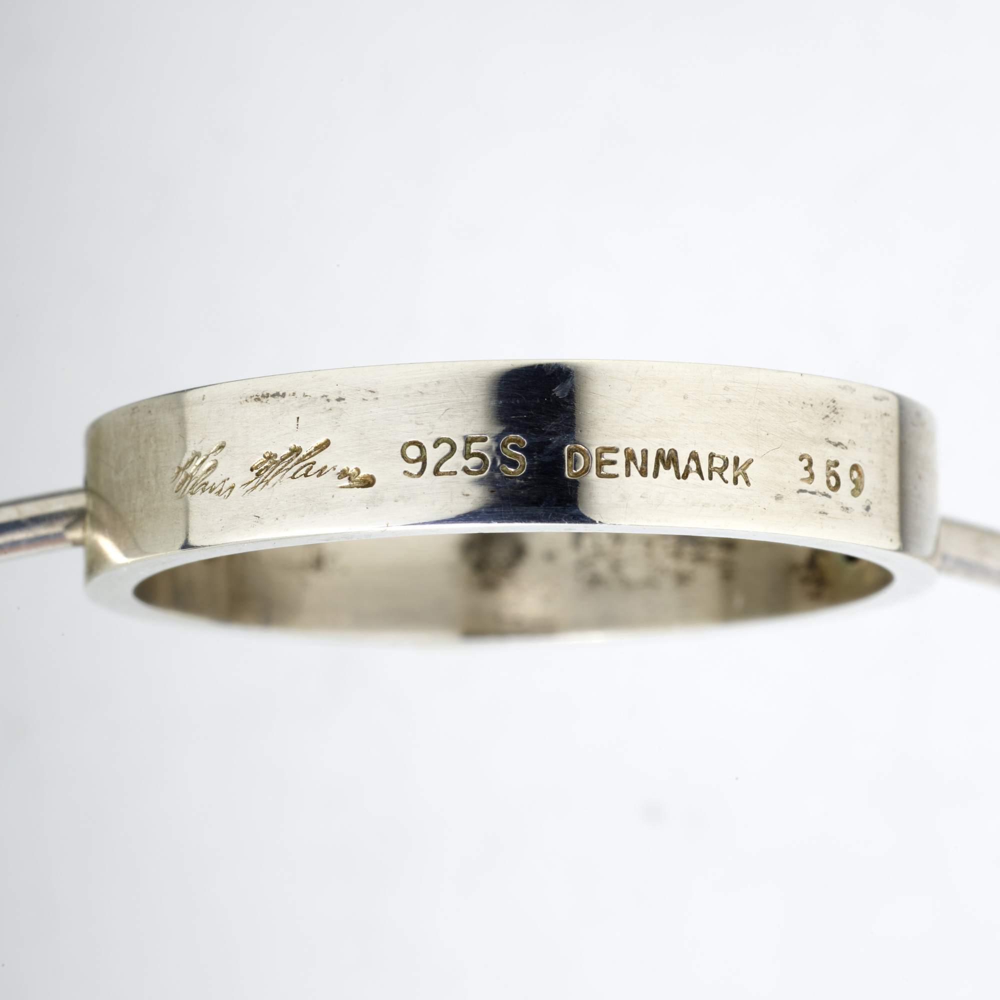 355 HANS HANSEN Sterling silver necklace Jewelry Silver Objects of Vertu 17 November 2023 Auctions Toomey Co. Auctioneers