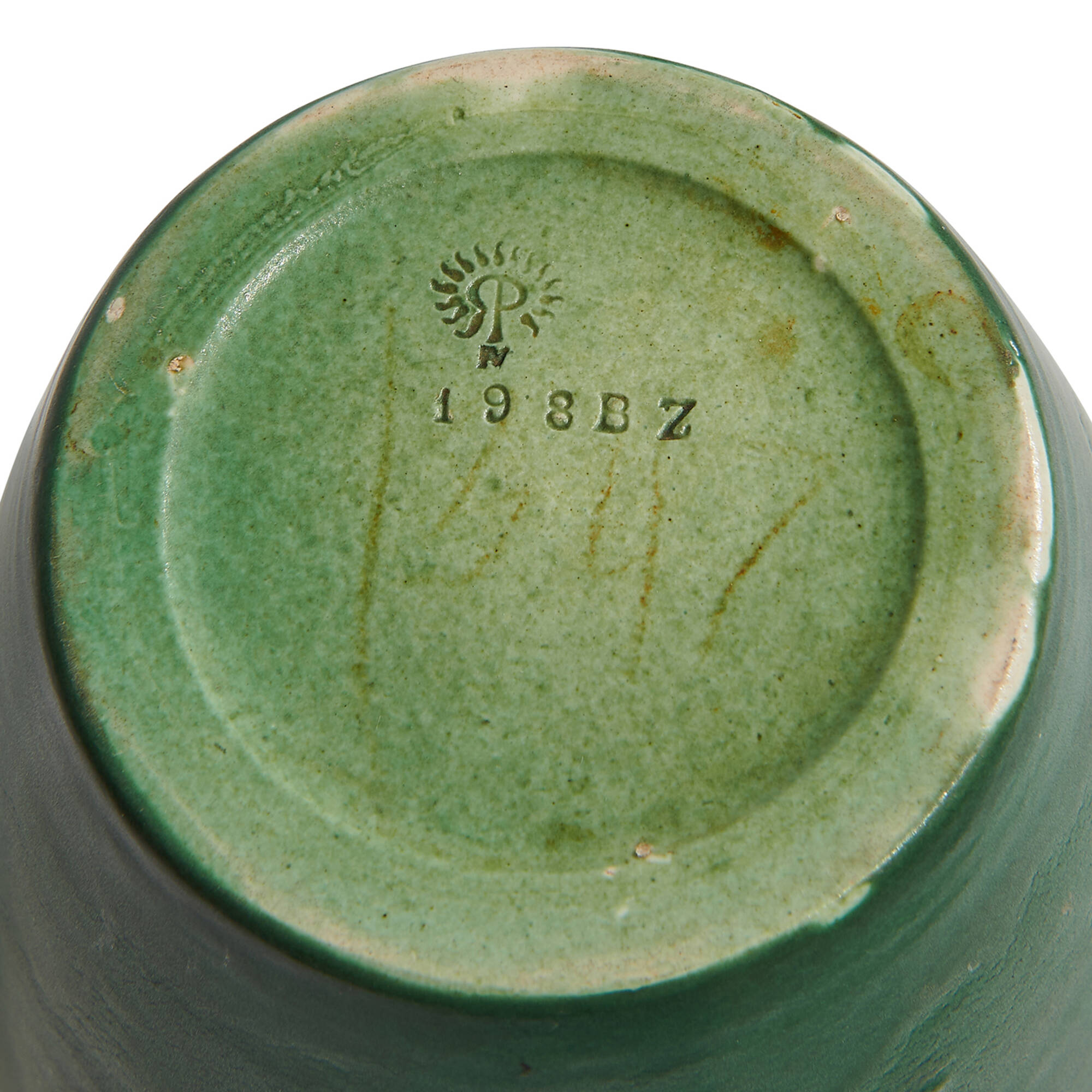 563: ROOKWOOD POTTERY, Arts & Crafts earthenware Z-Line vase